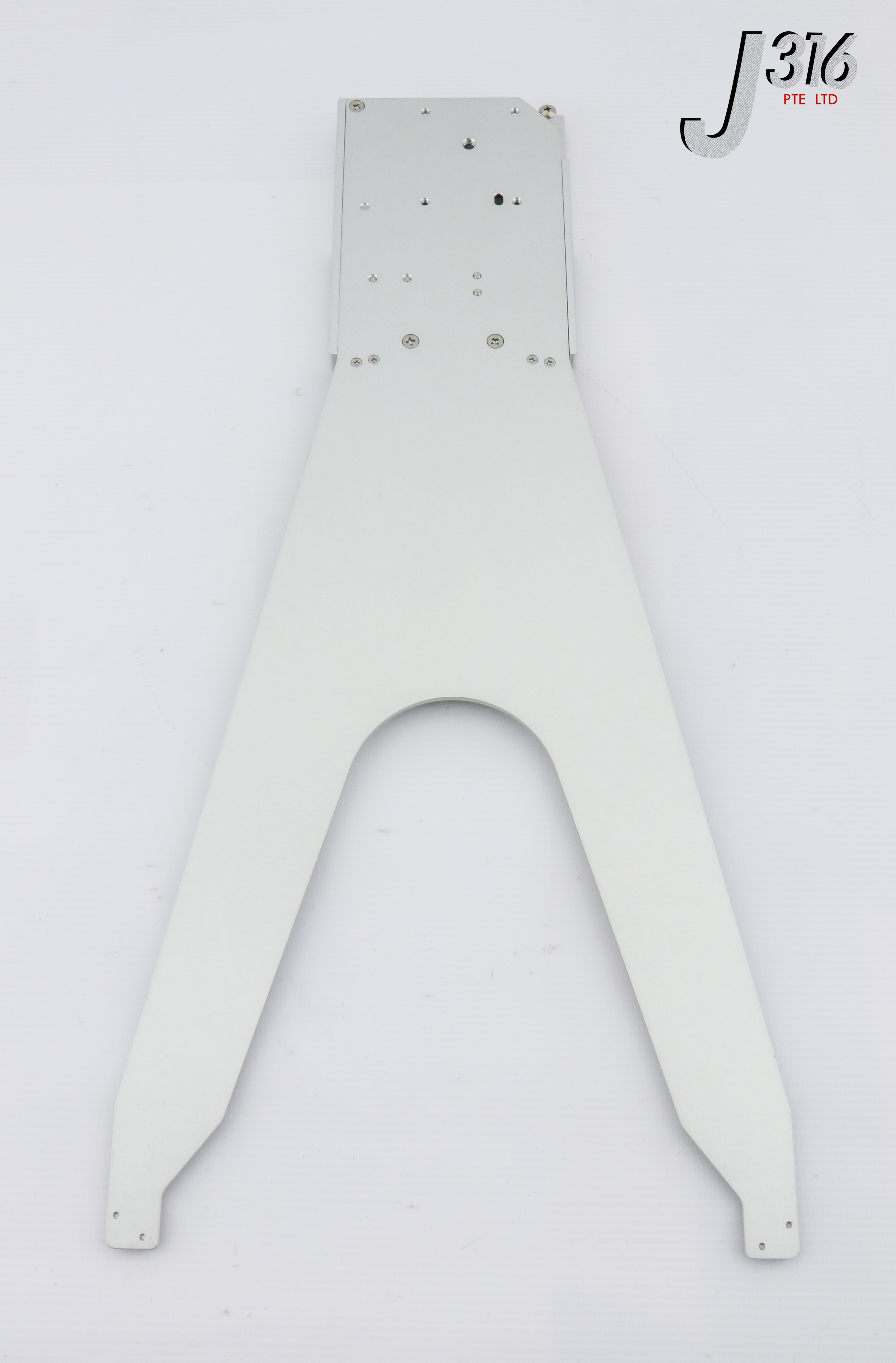 26226 APPLIED MATERIALS END EFFECTOR, 400MM (L) X 190MM (W) W/ SMC